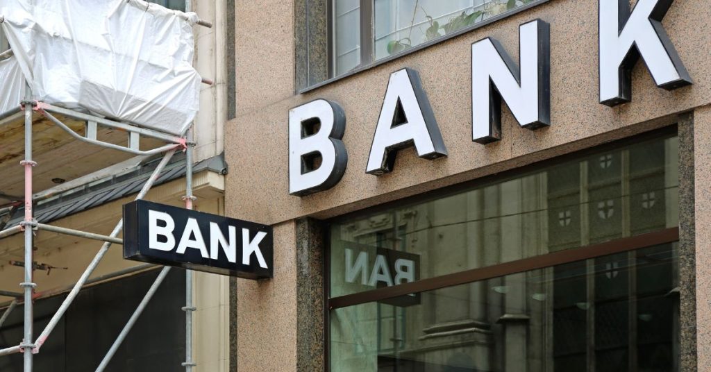 Bank Holds and Deposit Delays