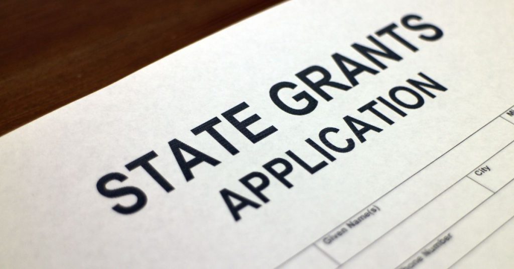 How to Apply for Grants: Step-by-Step
